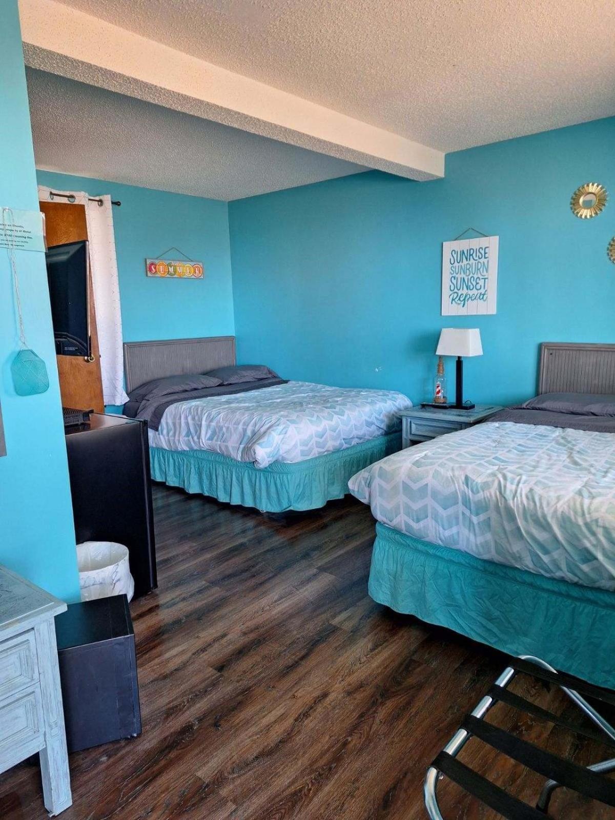 Lake Point Motel Марбълхед Екстериор снимка